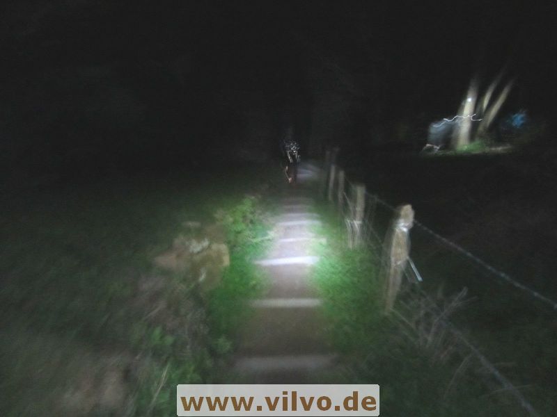 12NEU2_13.jpg 12NEU2_13.jpg