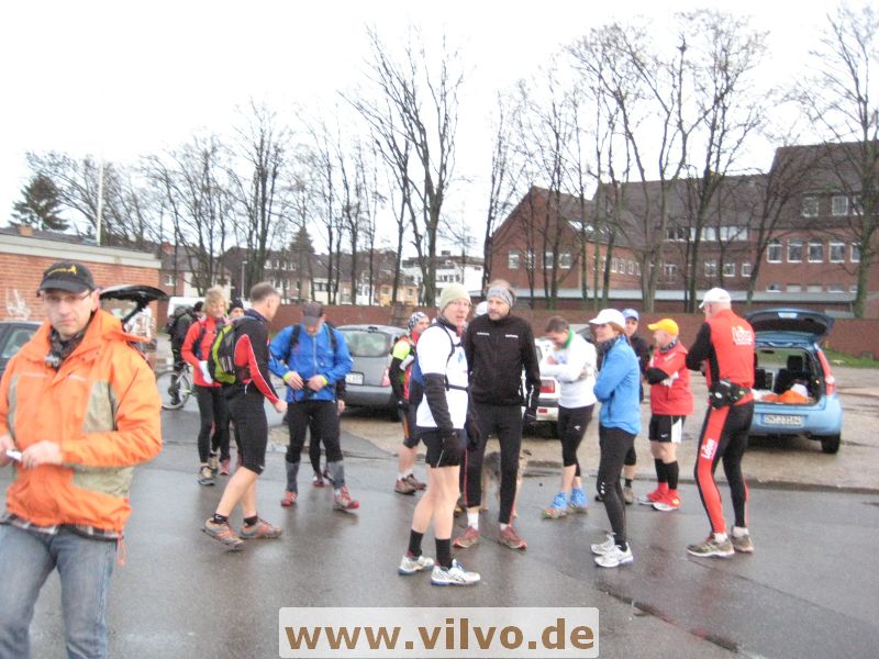 12NEU001.jpg