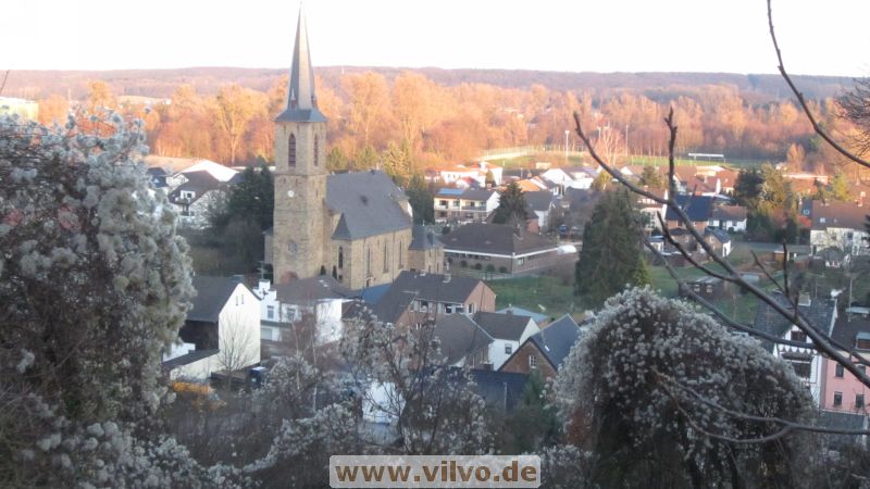 13NEU35.jpg