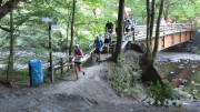 22MOMA0276.jpg