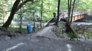 22MOMA0352.jpg