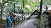 22MOMA0444.jpg